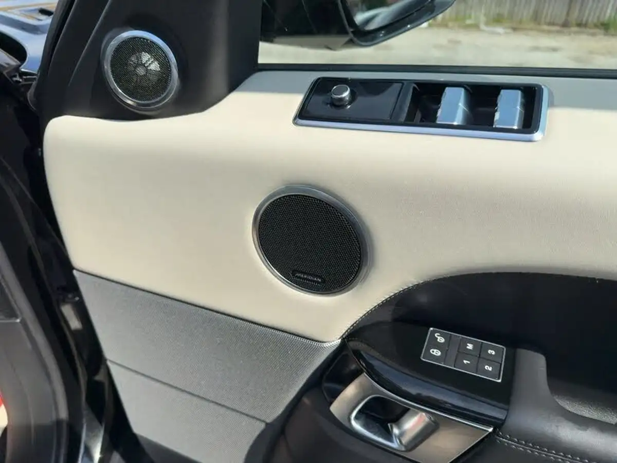 2018-land-rover-range-rover-sport-30-v6-hse-dynamic-big-42