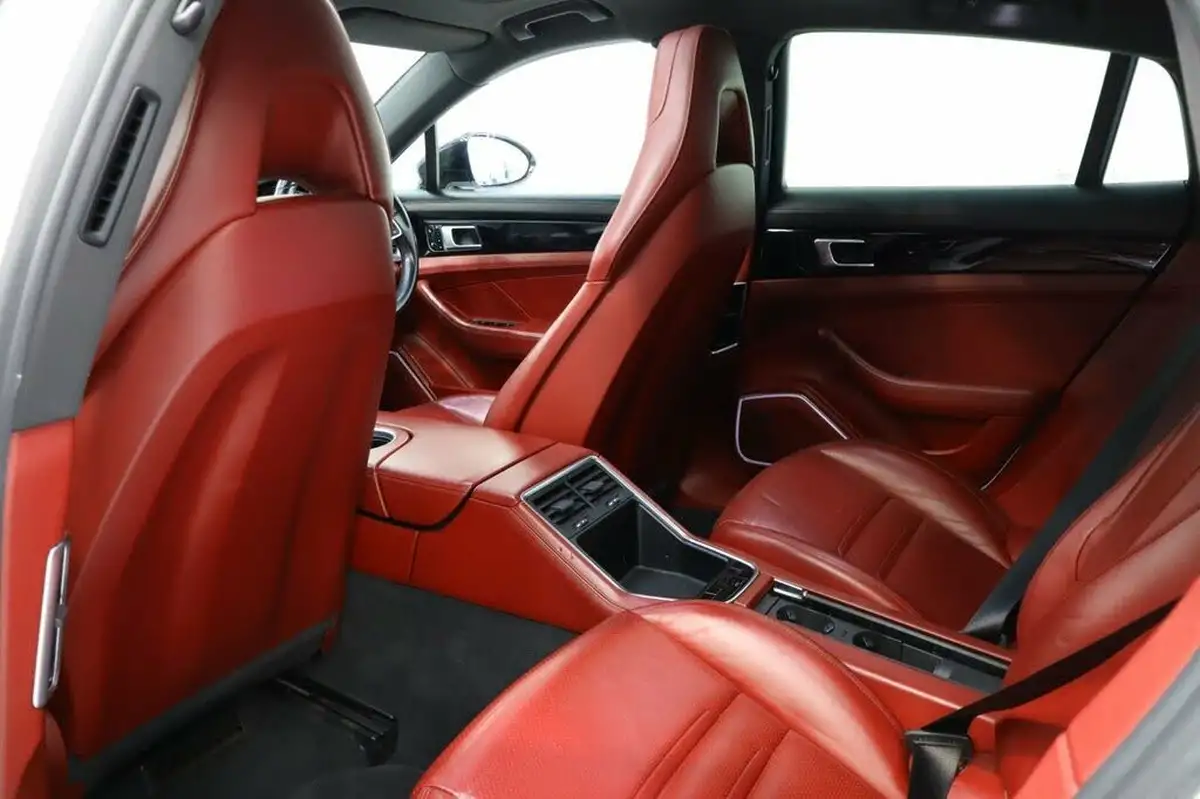 2017-porsche-panamera-40-v8-4s-diesel-422ps-sport-turismo-big-13