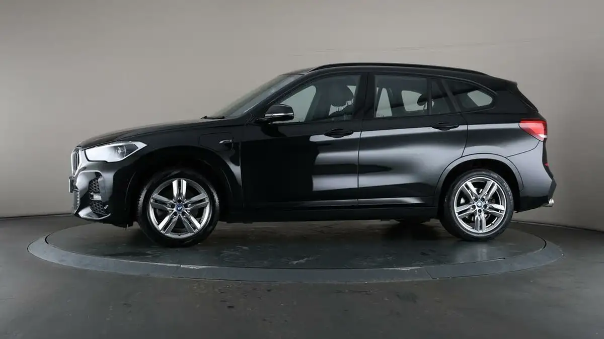 2022-bmw-x1-15-xdrive-25e-phev-m-sport-big-32