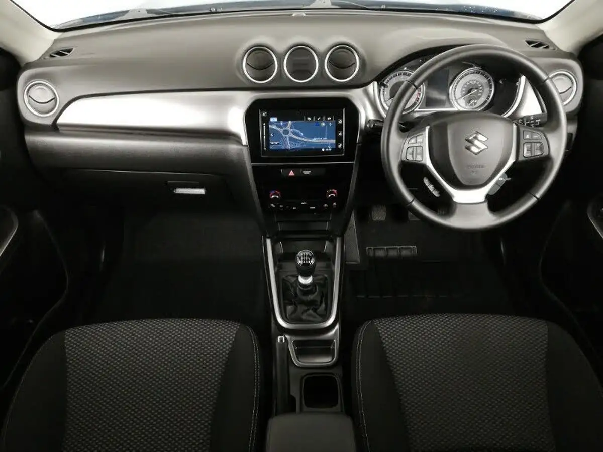 2023-suzuki-vitara-14-boosterjet-sz-t-big-2