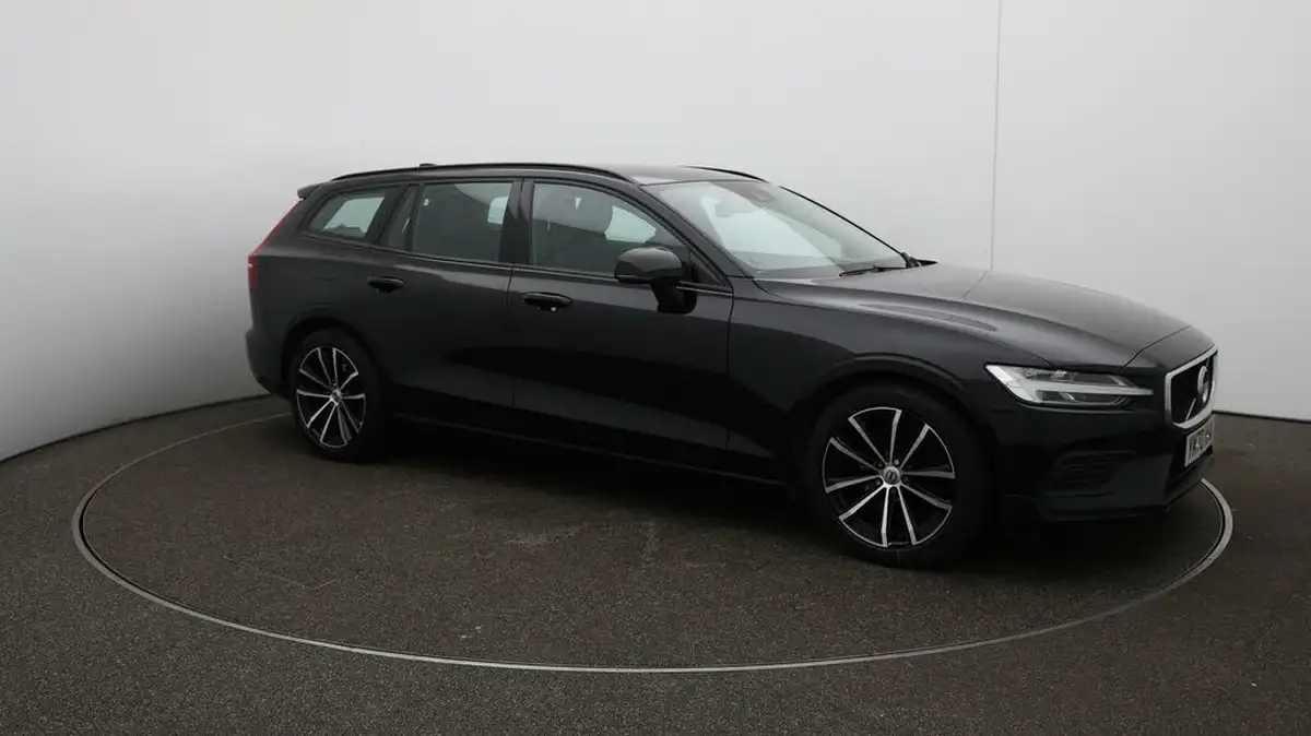 2021-volvo-v60-20-b3-momentum-160bhp-big-37