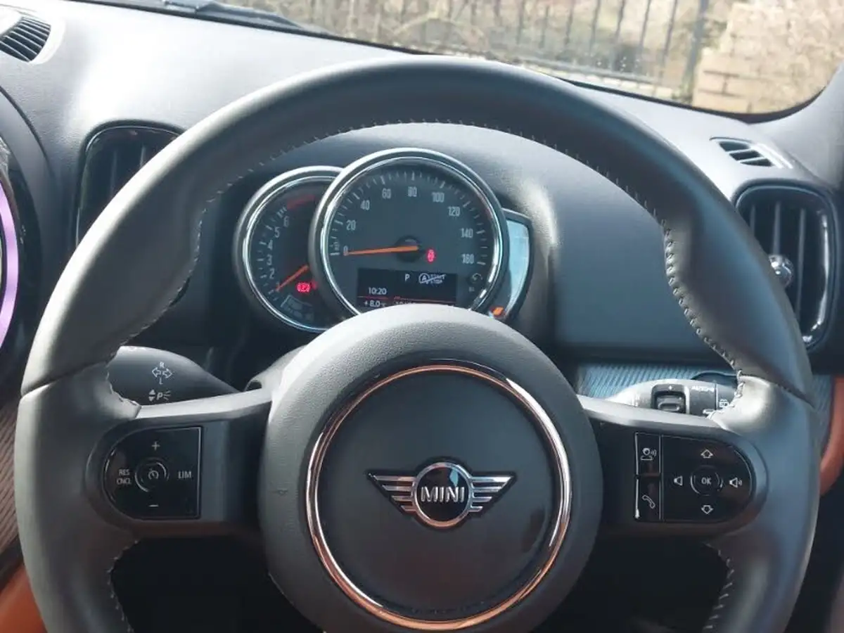 2022-mini-countryman-15-cooper-exclusive-premium-auto-big-9