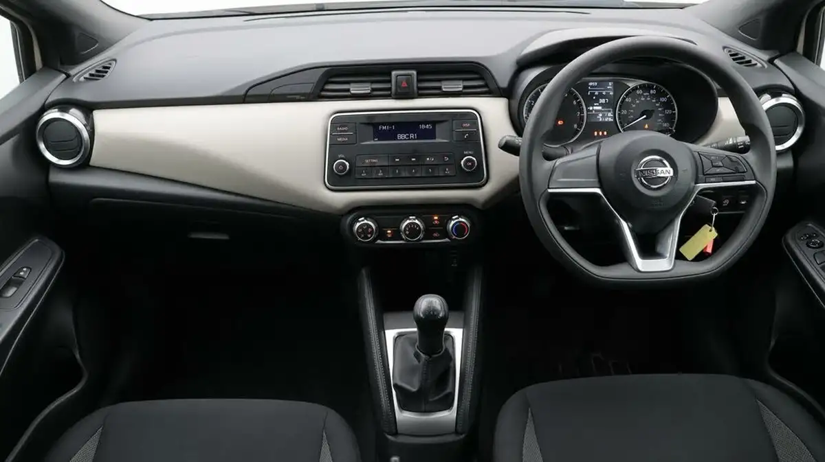 2021-nissan-micra-10-ig-t-visia-big-13