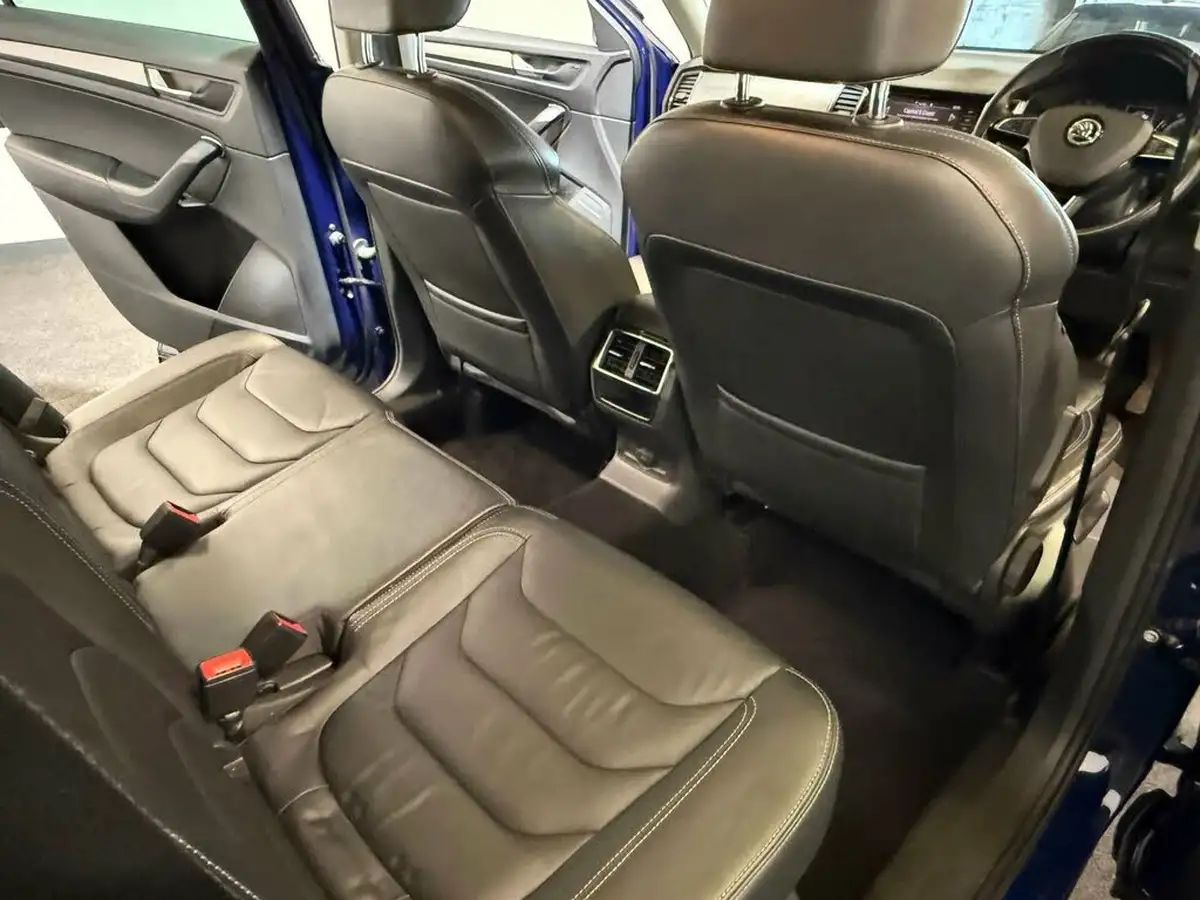 2017-skoda-kodiaq-20tdi-se-technology-5-seatsss-dsg-big-33