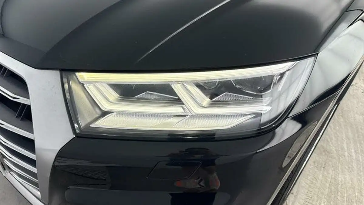 2018-audi-sq5-30-tfsi-quattro-big-41