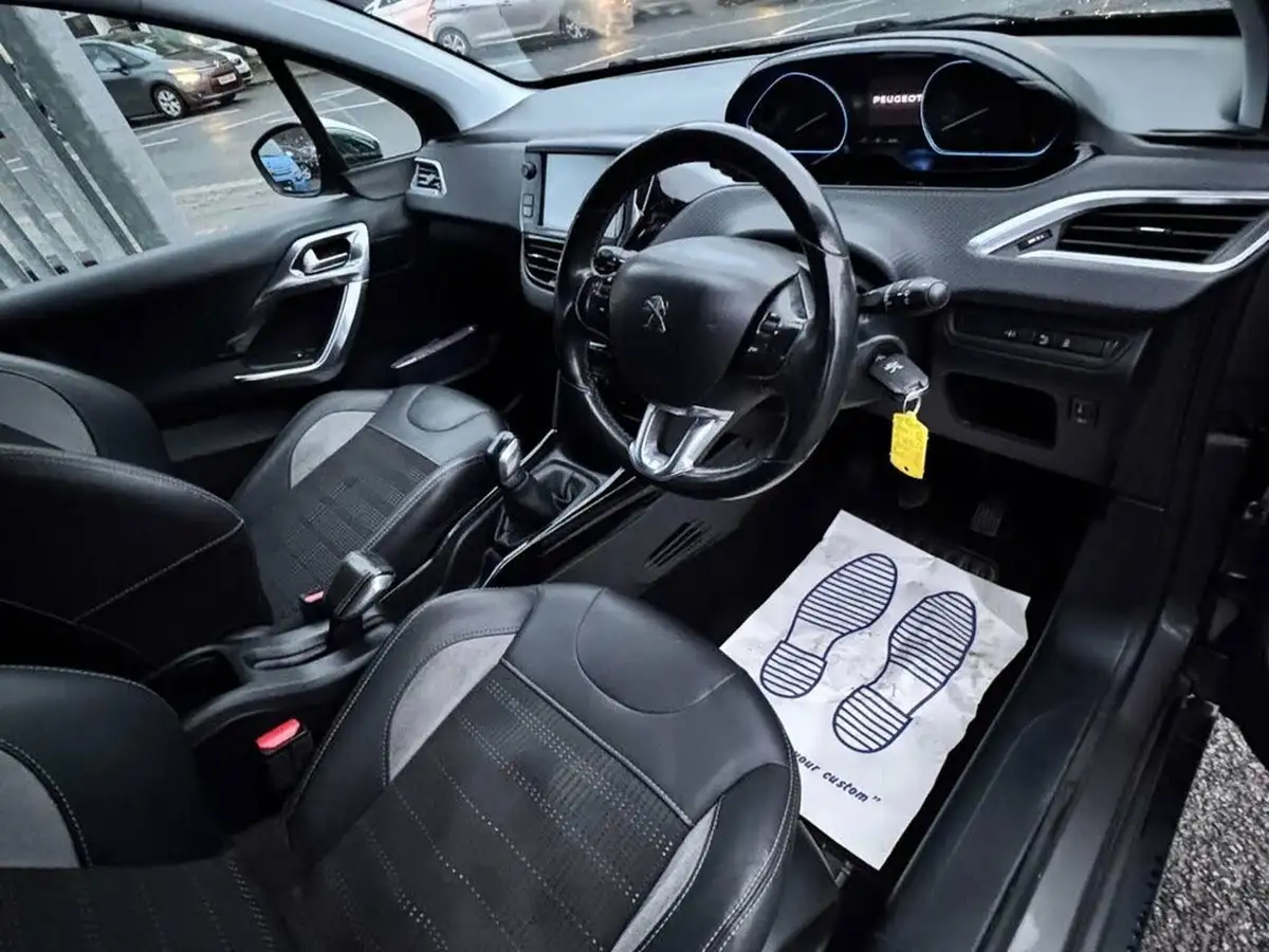 2016-peugeot-2008-crossover-12-puretech-allure-82bhp-big-9