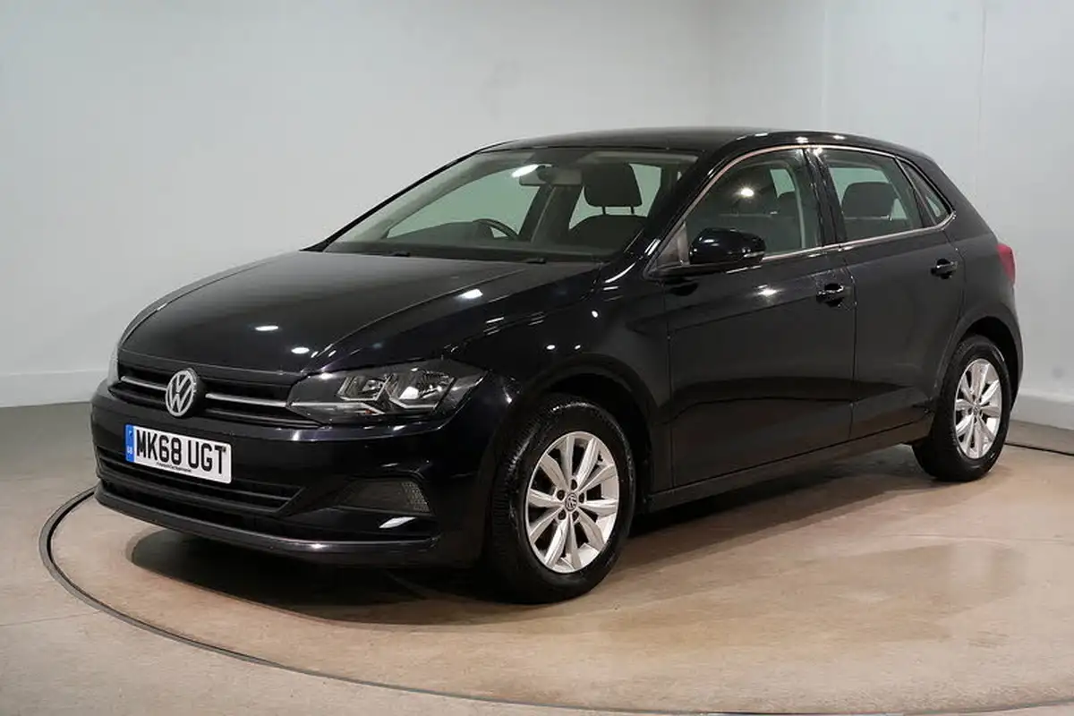 2018-volkswagen-polo-10-se-75ps-big-5
