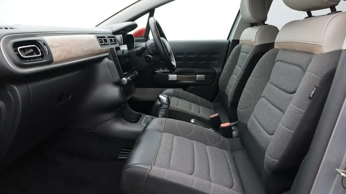 2021-citroen-c3-12-puretech-shine-plus-83ps-big-14