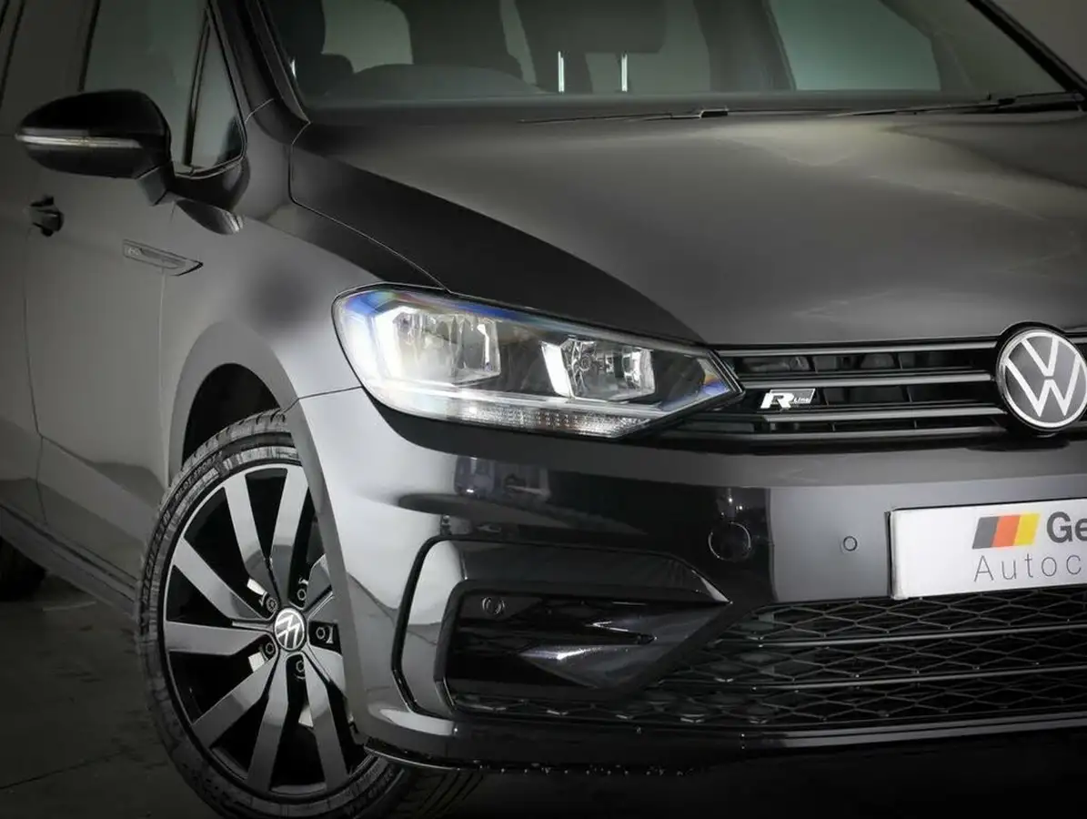 2020-volkswagen-touran-15-tsi-r-line-dsg-big-9