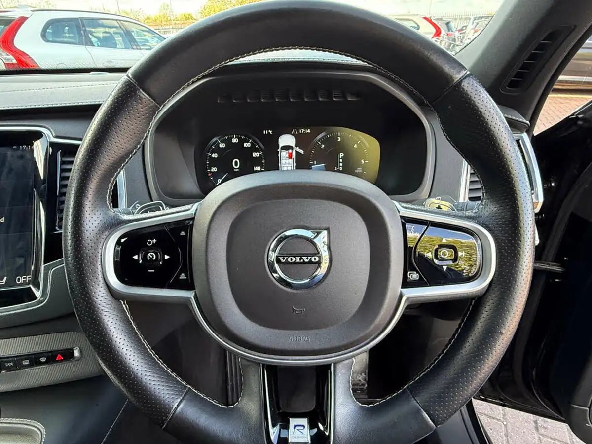 2018-volvo-xc90-20td-d5-r-design-4x4-big-5