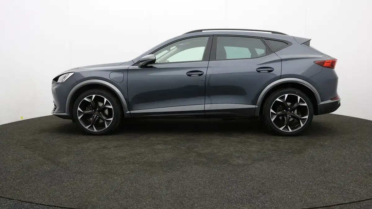 2021-cupra-formentor-14-e-hybrid-v2-big-61