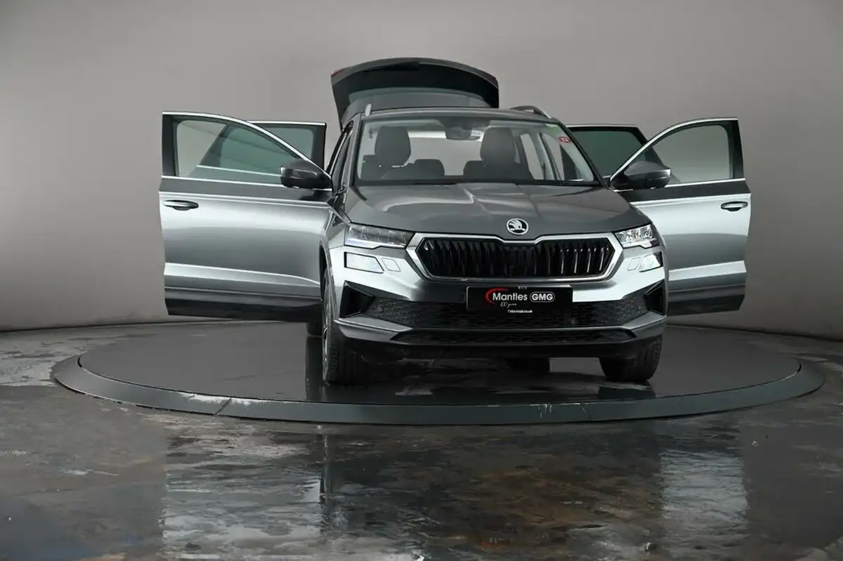 2022-skoda-karoq-15-tsi-se-l-big-34
