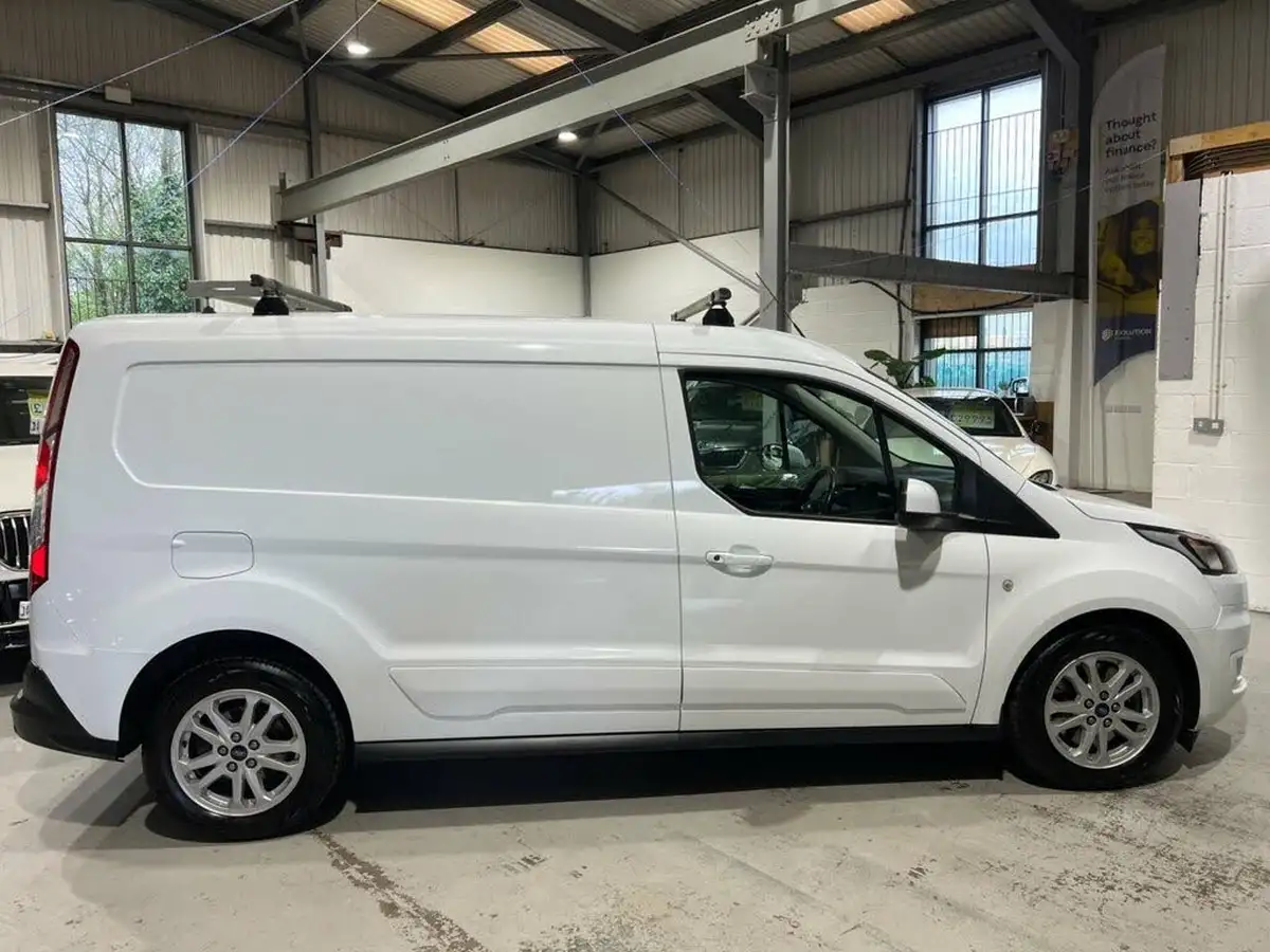 2022-ford-transit-connect-big-1