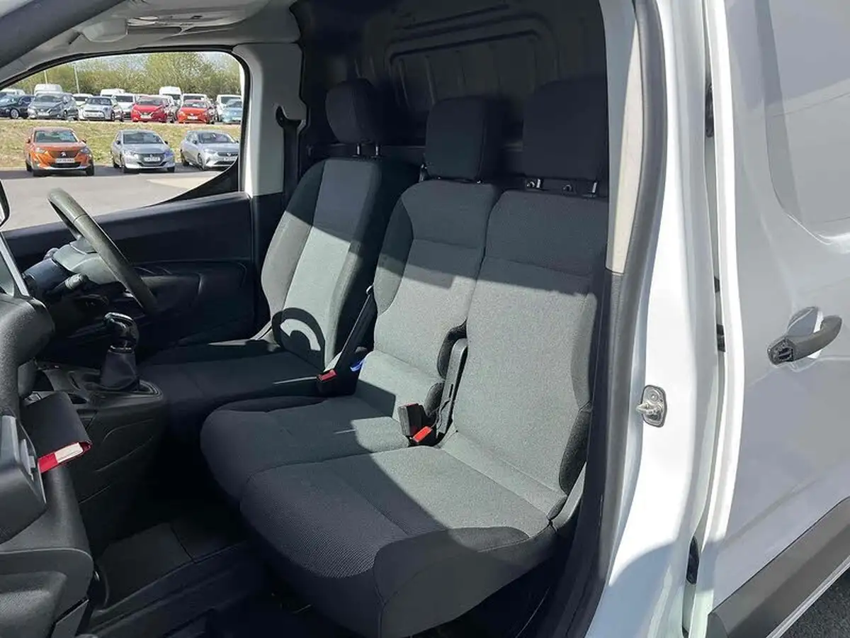2019-citroen-berlingo-15bluehdi-650-enterprise-big-20