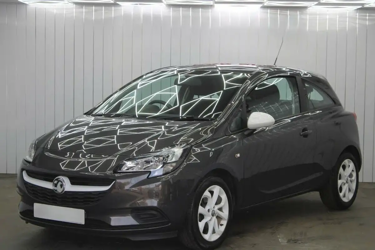 2015-vauxhall-corsa-14-sting-3d-big-0