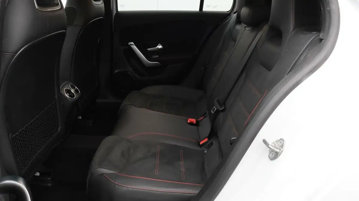 2019-mercedes-benz-a-class-15d-a180d-amg-line-executive-hatchback-5d-7g-dct-big-16