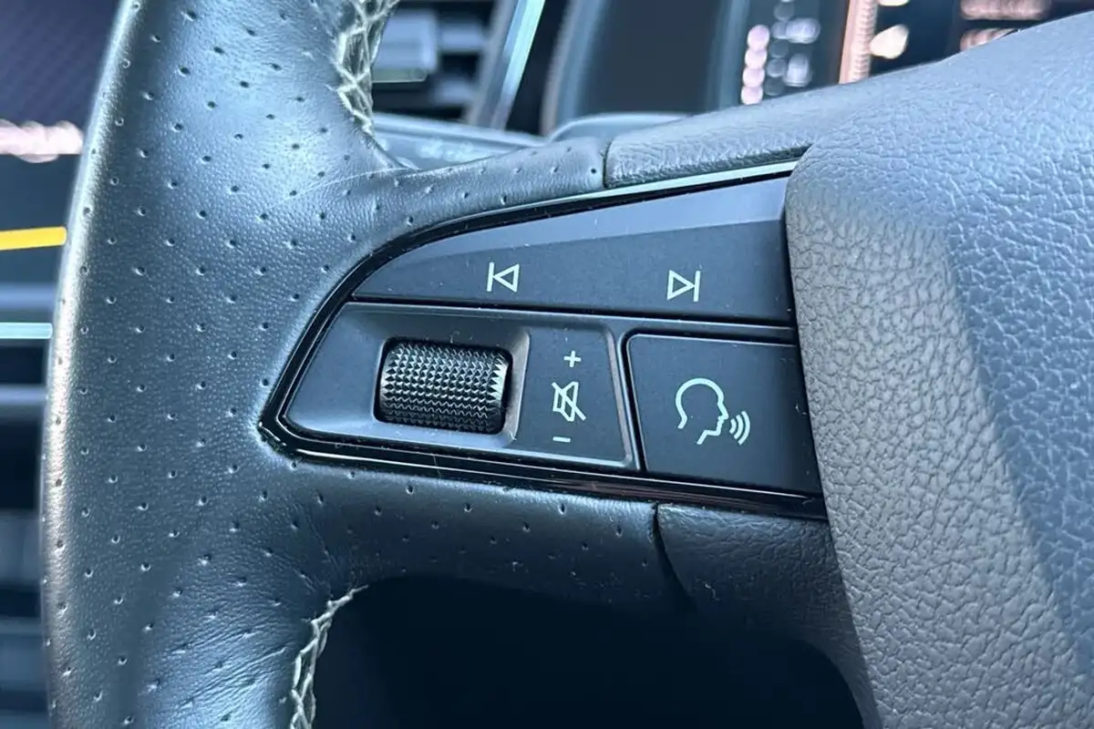 2019-seat-leon-20-tsi-cupra-290-big-24