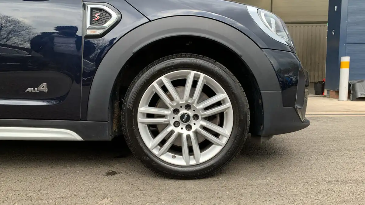 2022-mini-countryman-20-cooper-s-exclusive-all4-auto-big-15