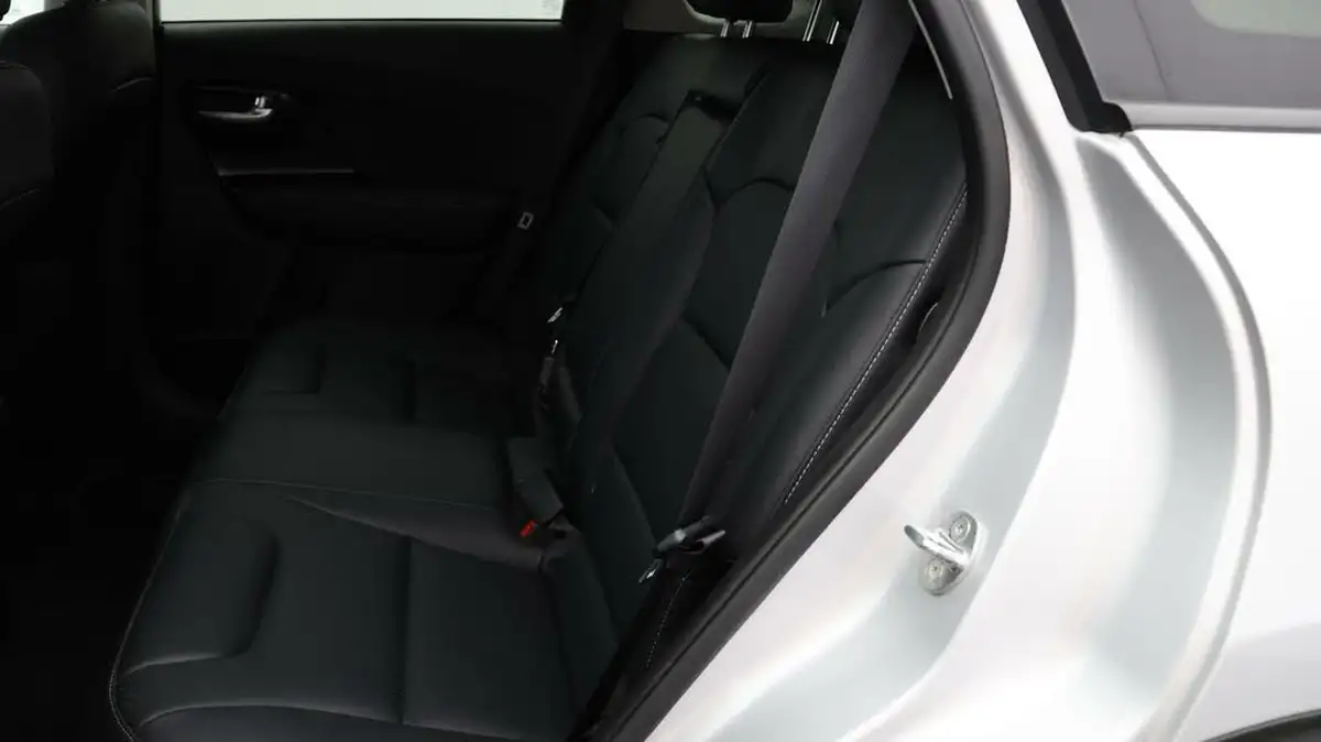 2020-kia-niro-16-gdi-3-big-15
