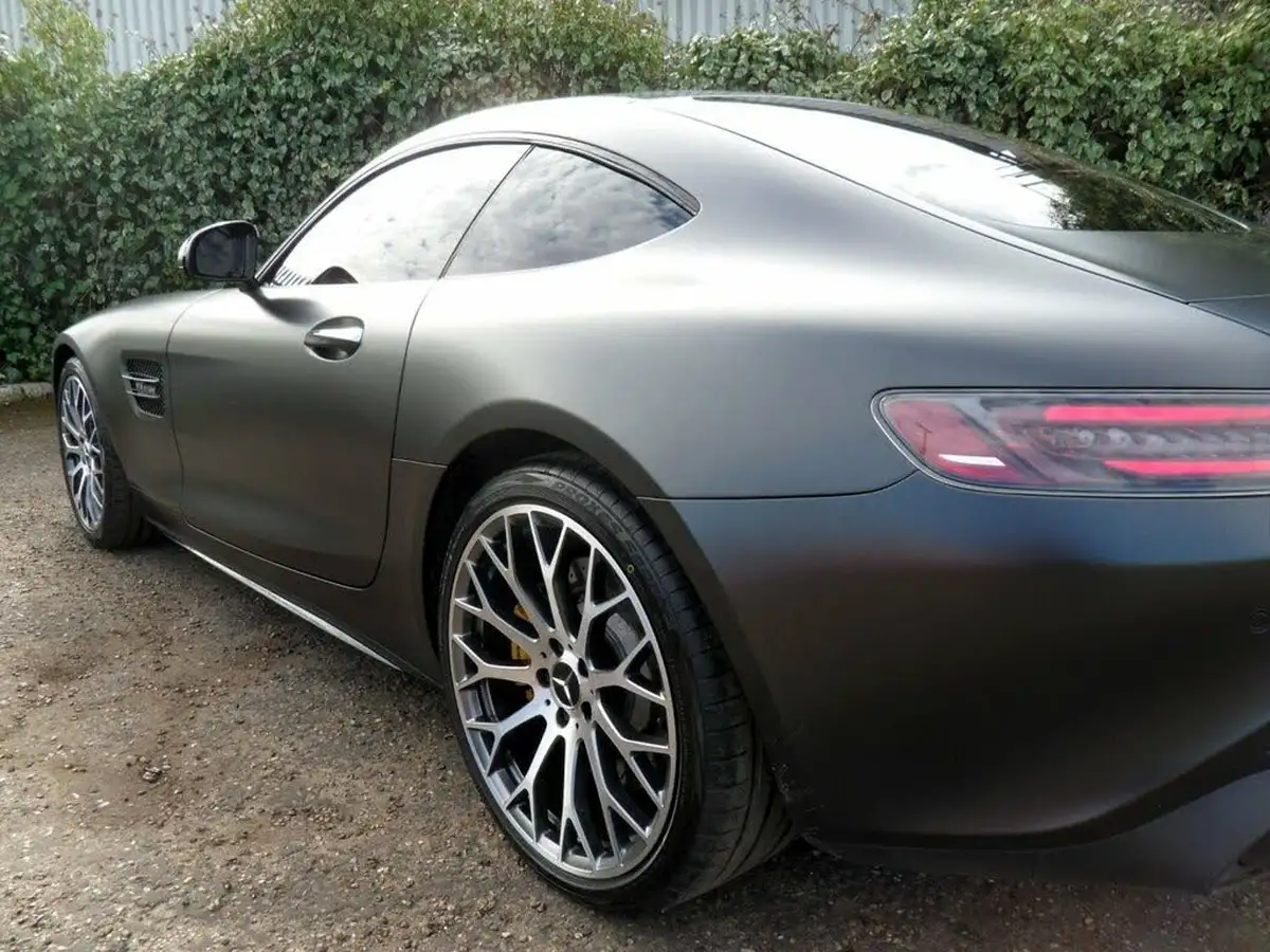 2021-mercedes-benz-amg-40-gt-night-edition-coupe-big-12