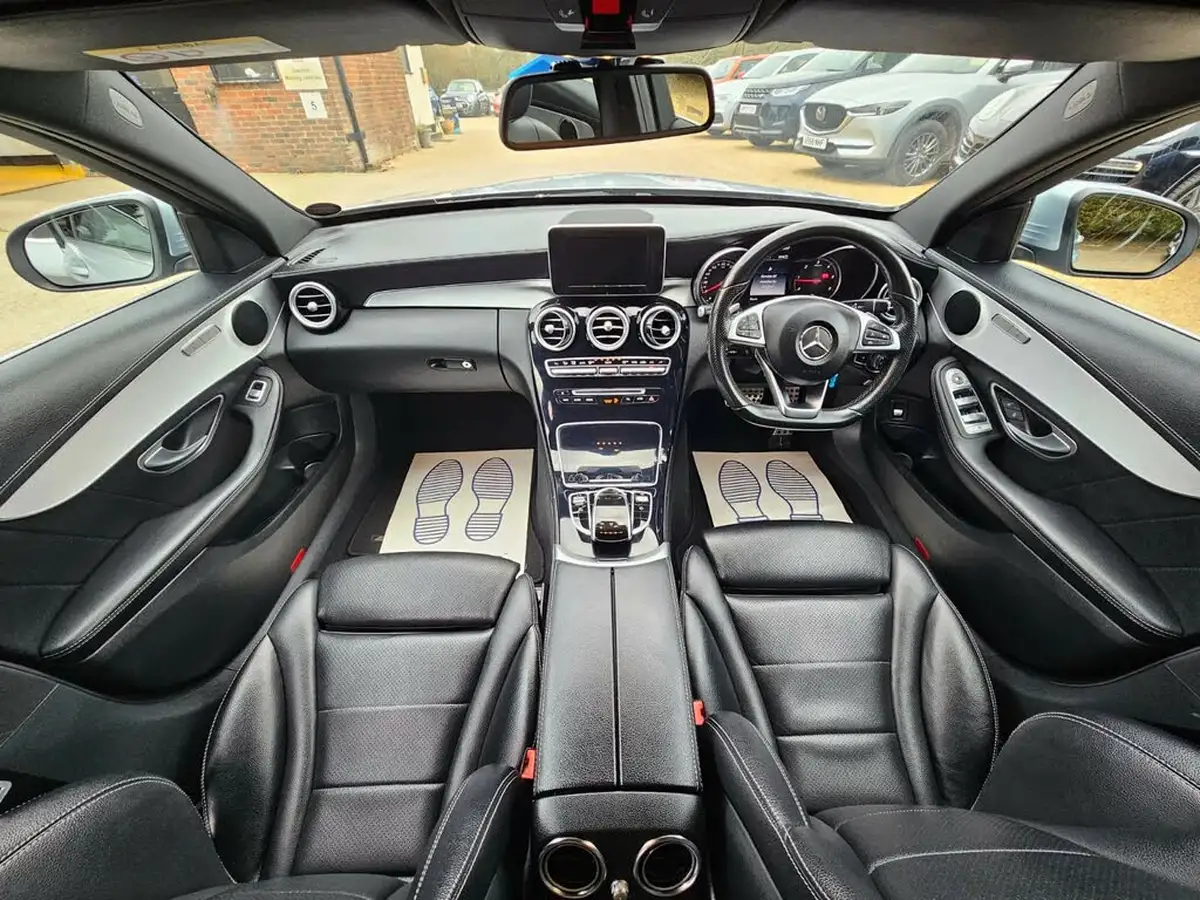 2015-mercedes-benz-c-class-21td-c300h-amg-line-ss-saloon-4d-big-27
