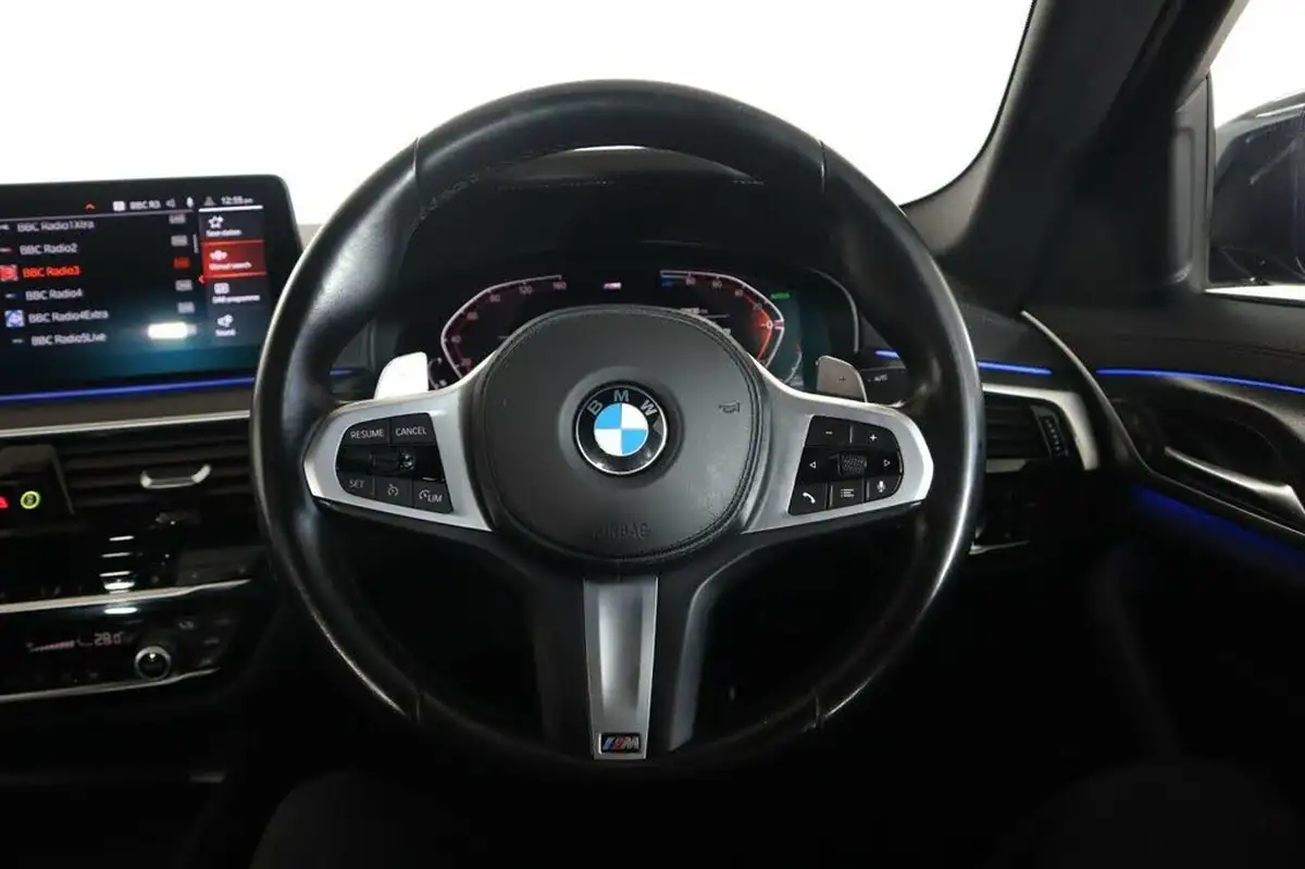 2021-bmw-5-series-20td-520d-m-sport-mht-saloon-4d-big-69