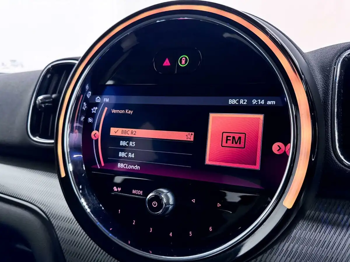 2021-mini-countryman-15-cooper-s-e-phev-exclusive-big-34