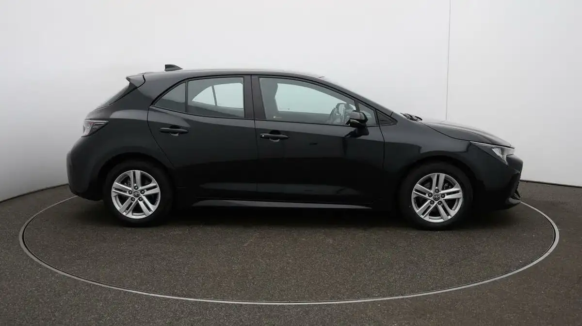 2022-toyota-corolla-18-vvt-i-icon-120bhp-trk-hatchback-5d-big-42