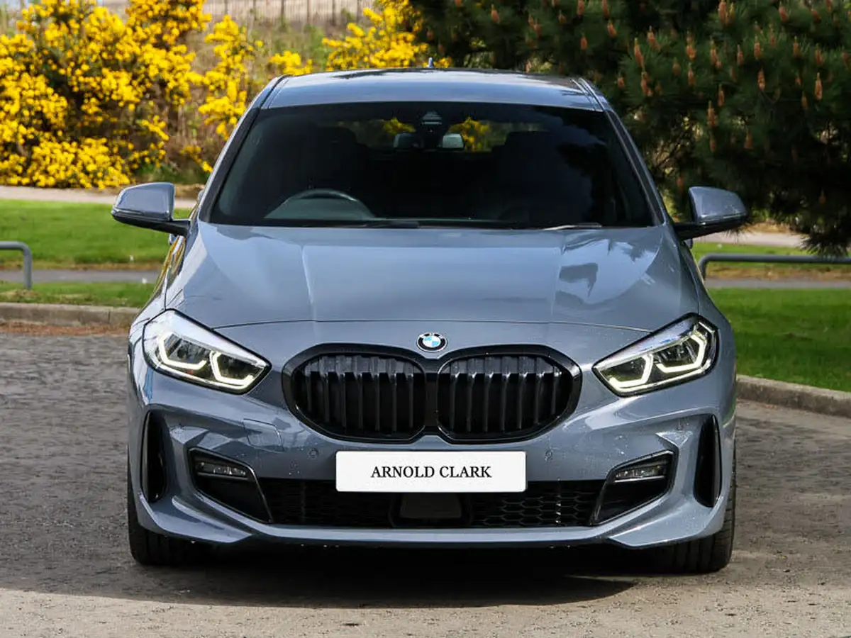 2024-bmw-1-series-15-118i-m-sport-lcp-big-15