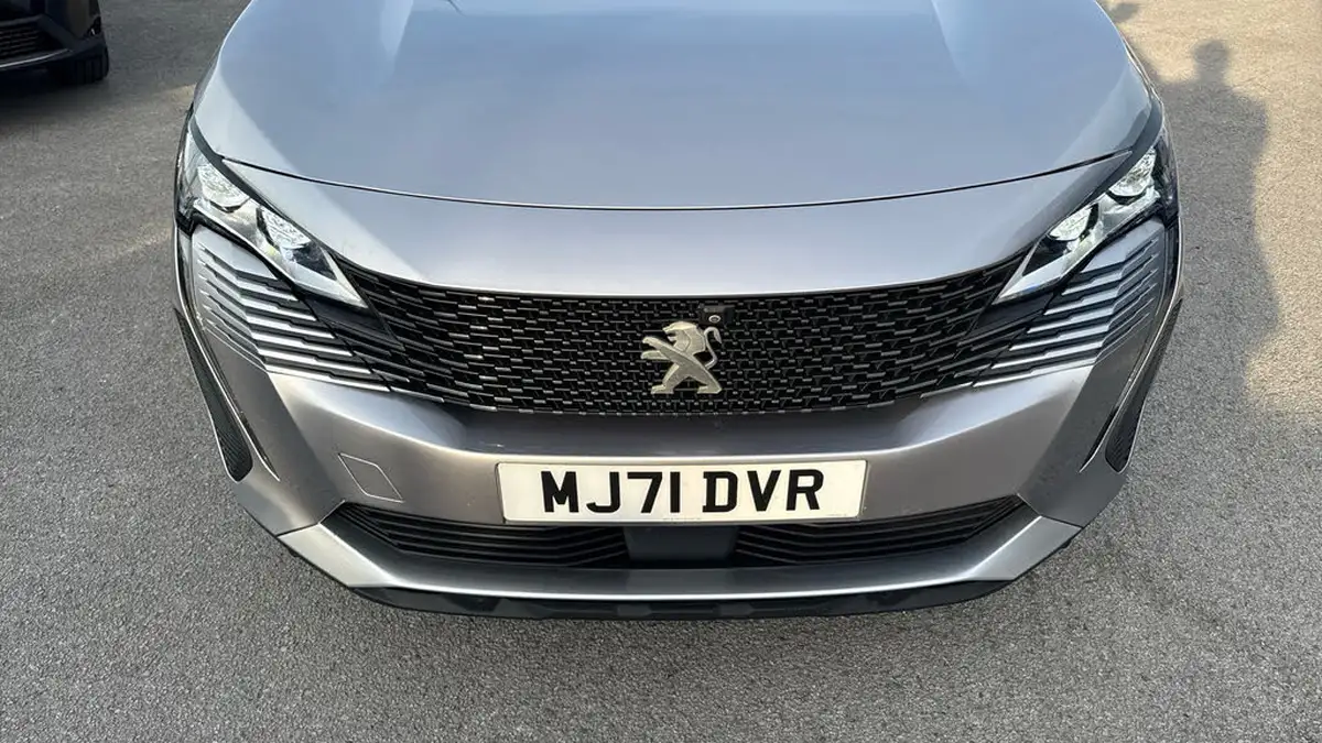 2021-peugeot-3008-suv-12-puretech-gt-premium-big-45