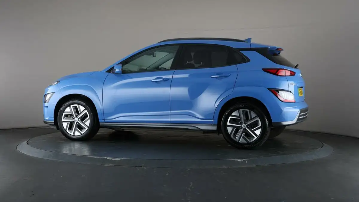 2021-hyundai-kona-e-ultimate-big-70