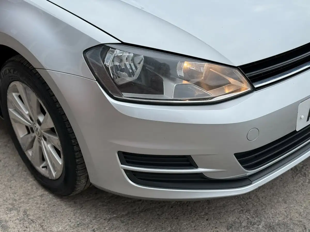 2014-volkswagen-golf-16tdi-se-ss-hatchback-5d-big-44