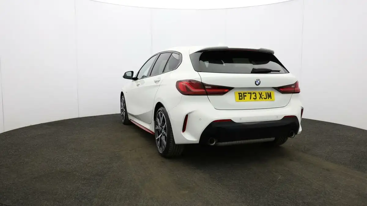 2024-bmw-1-series-20-128ti-lcp-big-24
