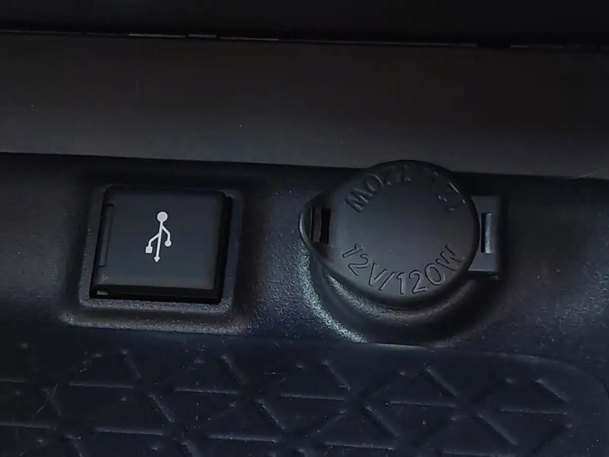 2022-toyota-rav4-25-vvt-i-excel-219bhp-big-15