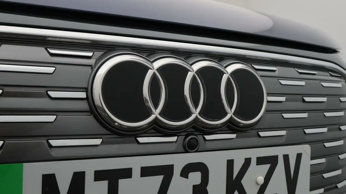 2023-audi-q4-e-tron-40e-s-line-station-wagon-big-24