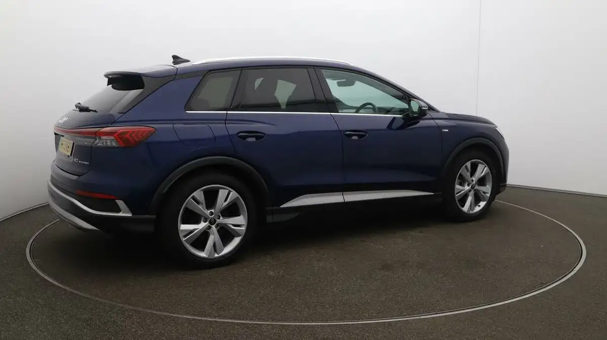 2023-audi-q4-e-tron-40e-s-line-station-wagon-big-52