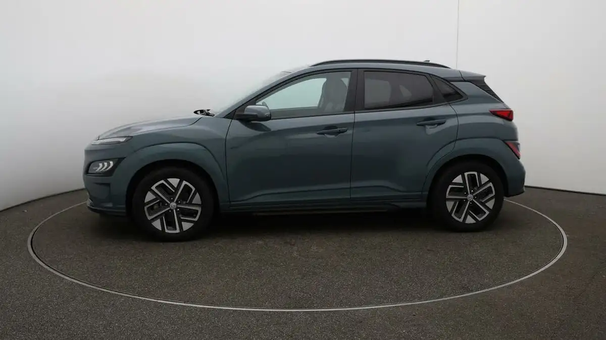 2022-hyundai-kona-e-ultimate-big-66