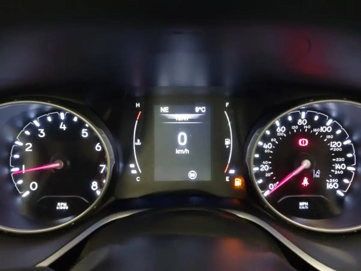 2021-jeep-compass-14-multiair-ii-night-eagle-big-10