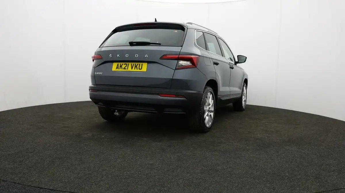 2021-skoda-karoq-15-tsi-se-l-dsg-big-76