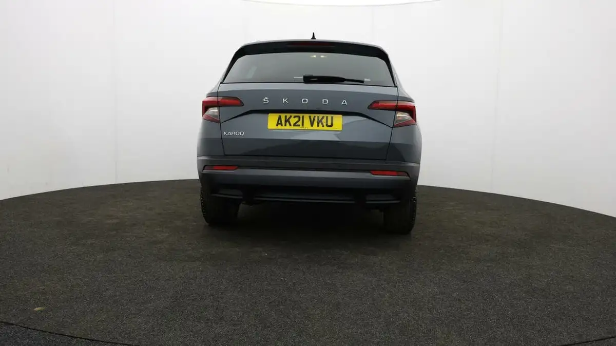 2021-skoda-karoq-15-tsi-se-l-dsg-big-6