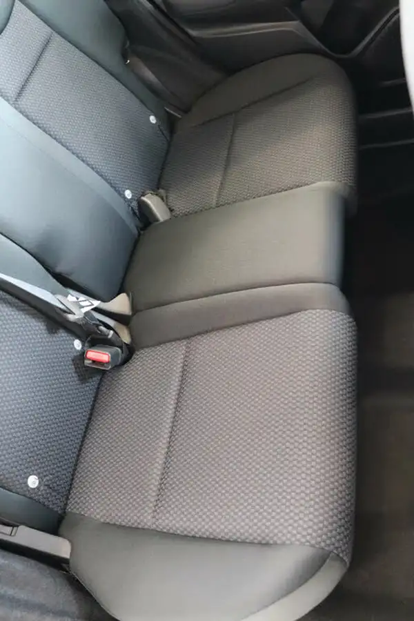 2019-honda-jazz-13-i-vtec-se-navi-cvt-big-25