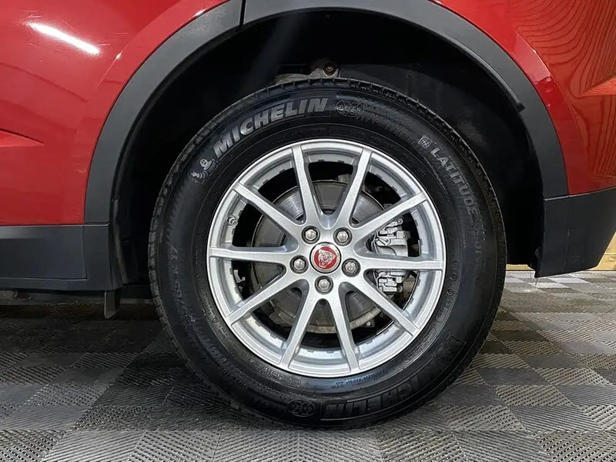2020-jaguar-e-pace-20-i4-200ps-big-68