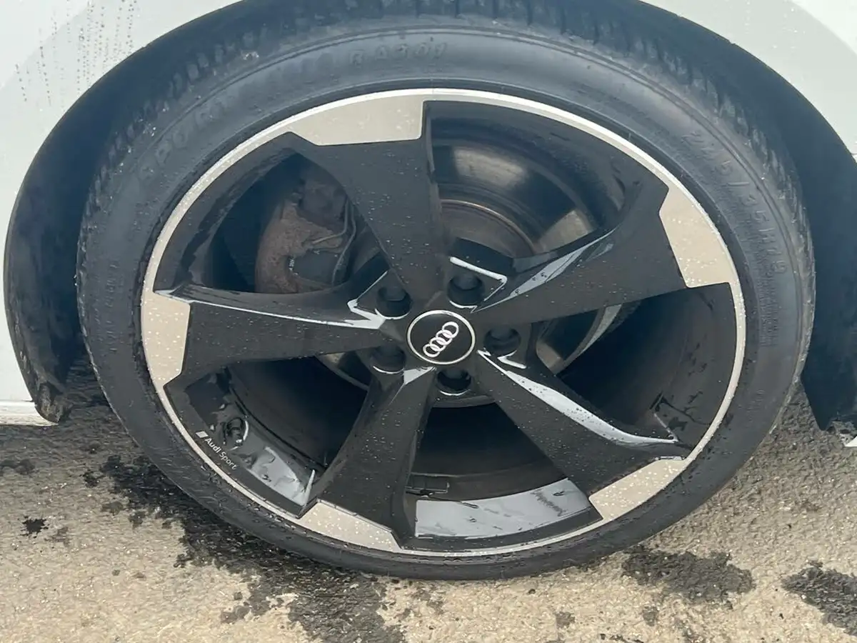 2019-audi-a4-20-35-tfsi-black-edition-big-8
