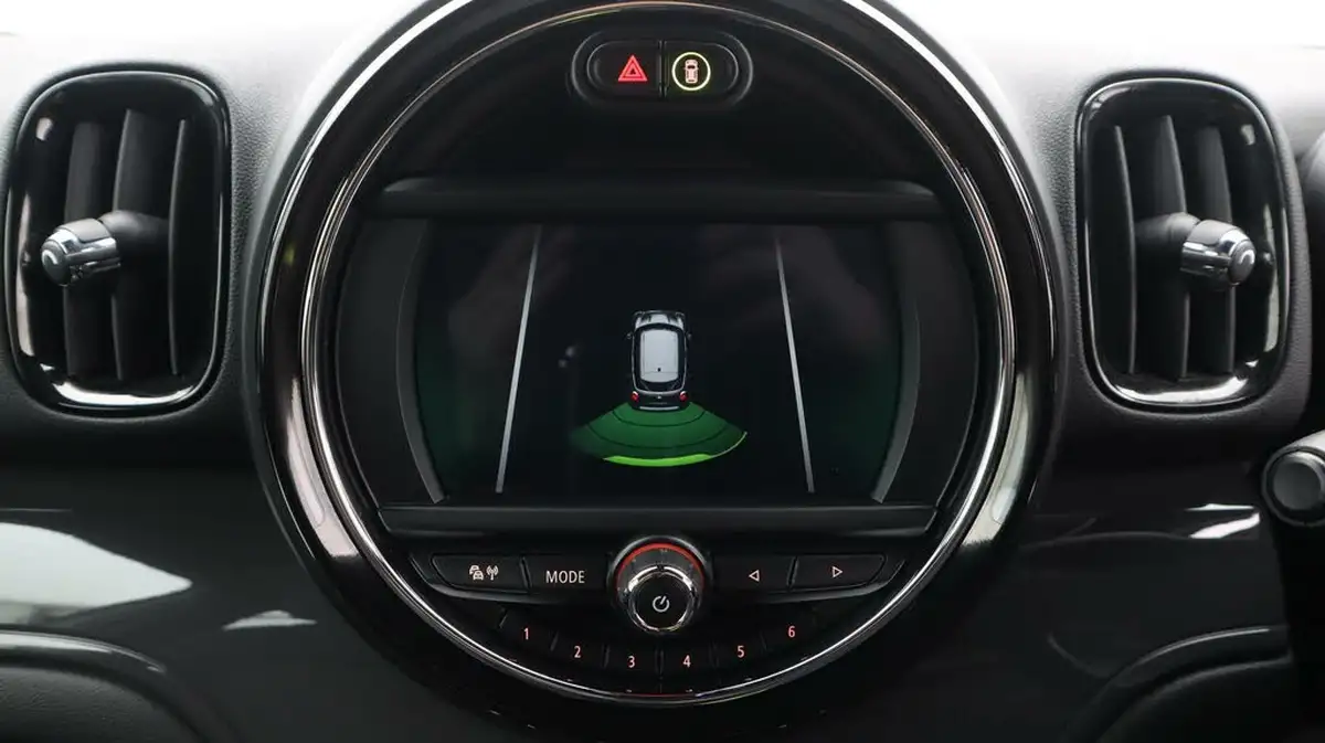 2017-mini-countryman-15-cooper-ss-big-25