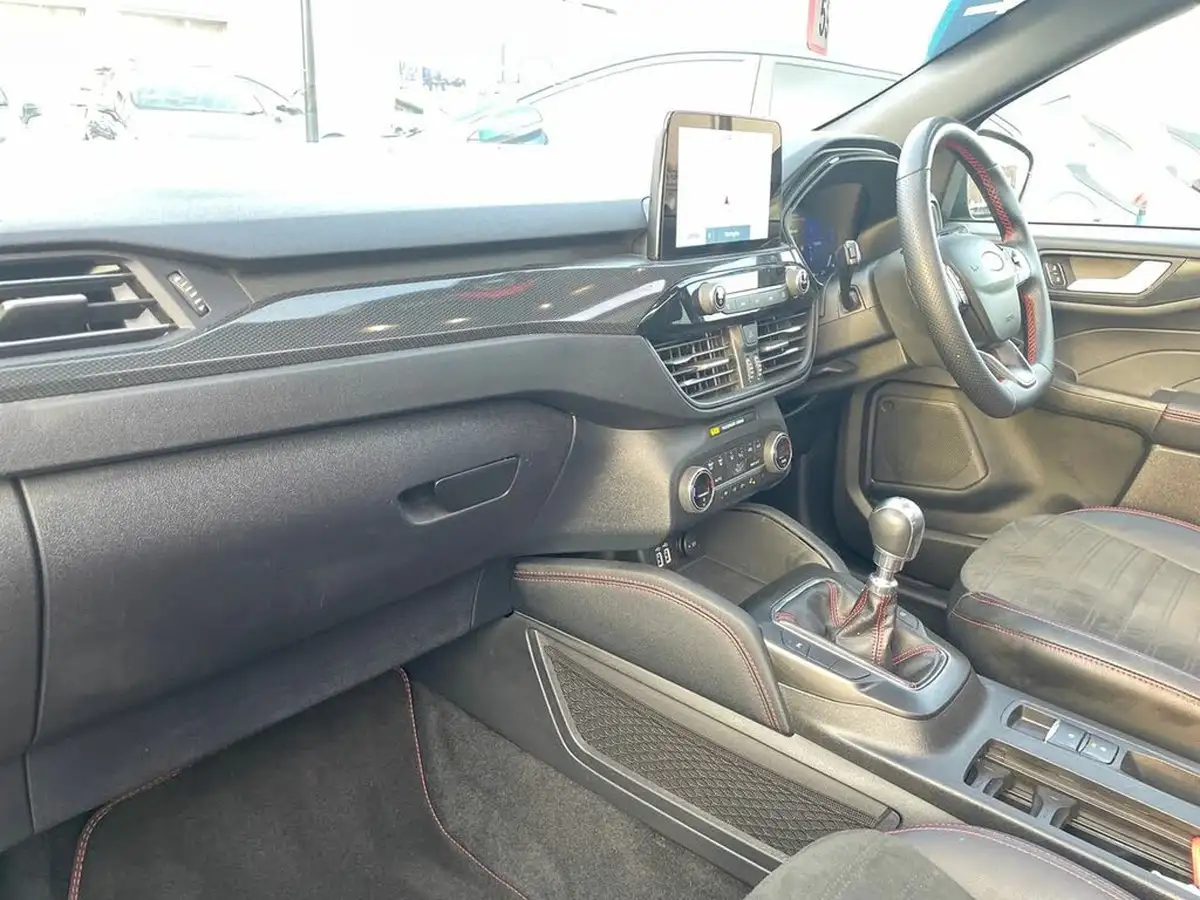 2022-ford-kuga-15-st-line-x-edition-big-6