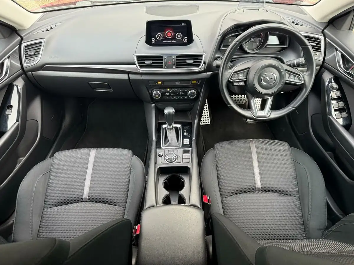 2018-mazda-mazda3-20-sport-nav-120ps-hatchback-5d-auto-big-2