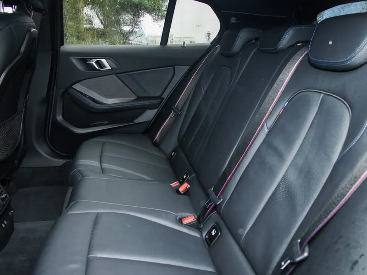 2024-bmw-1-series-15-118i-m-sport-lcp-big-11
