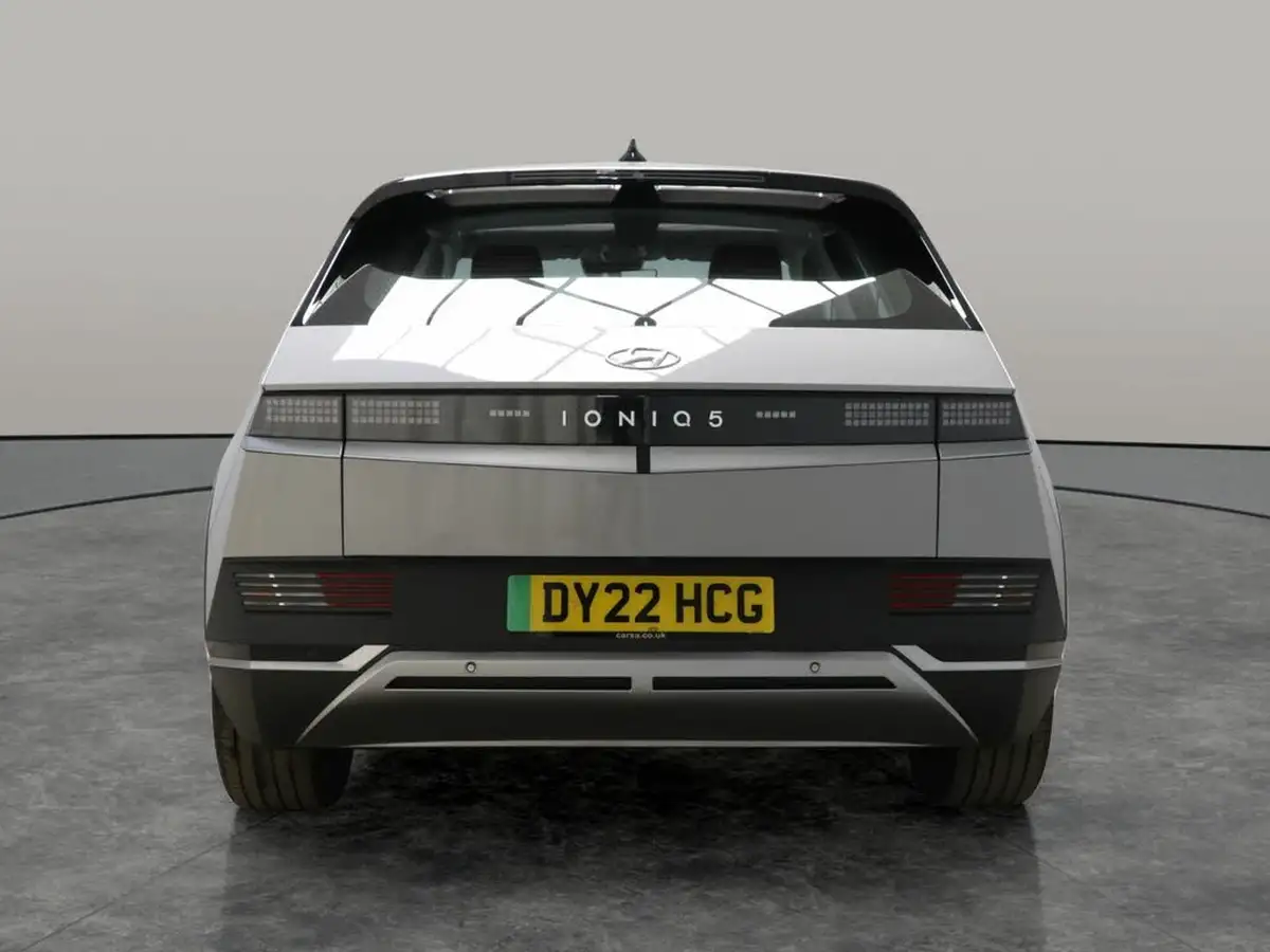 2022-hyundai-ioniq-5-e-se-connect-big-8