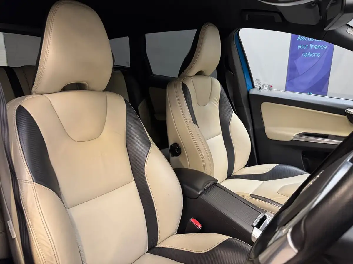 2013-volvo-xc60-30-t6-r-design-big-16