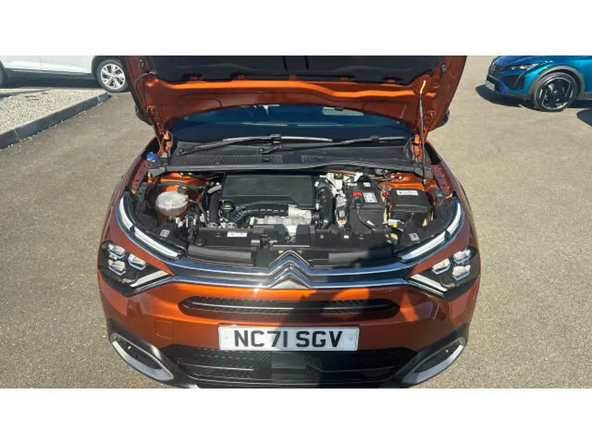 2021-citroen-c4-12-puretech-shine-130ps-eat8-big-7